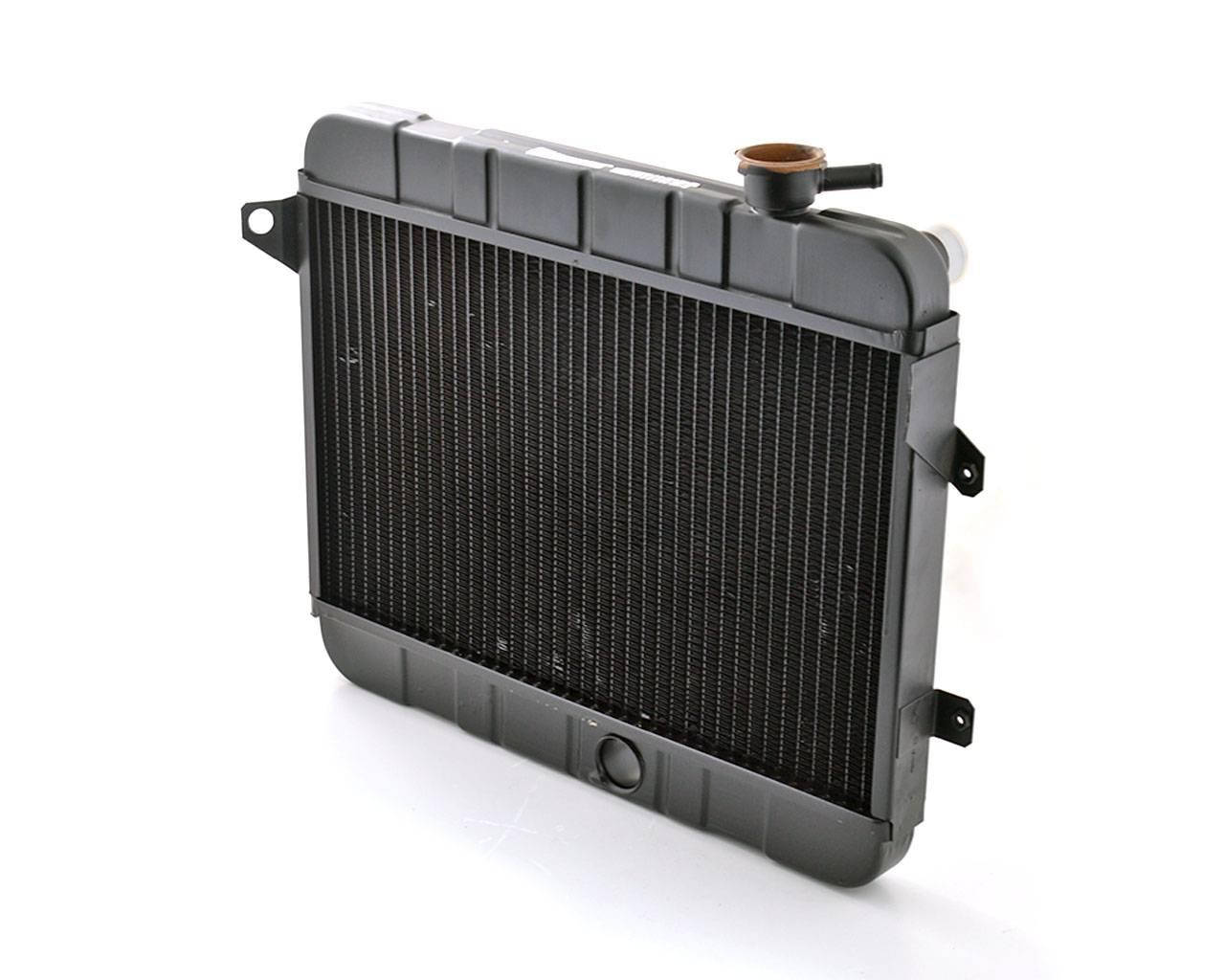 

Радиатор ВАЗ 2101-02, мед., основной, 2х рядный LA-1210031