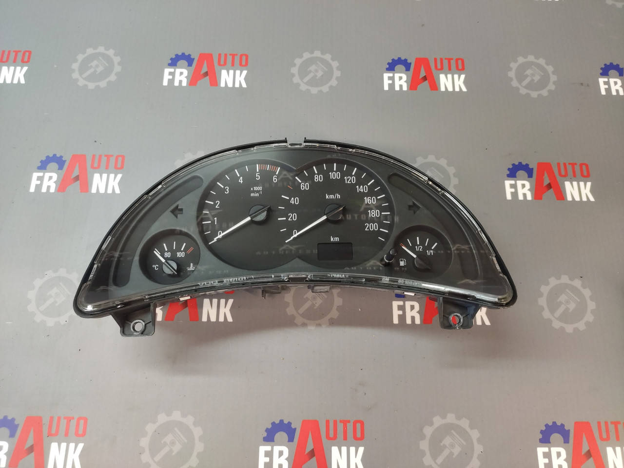 

Панель приборов Opel Combo, Corsa 13173347WA 11000898026