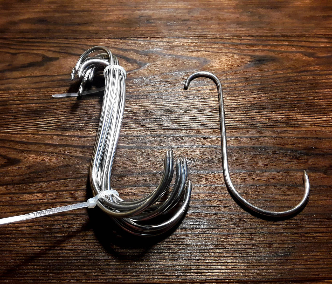 

Крючки для копчения д2мм до 3кг