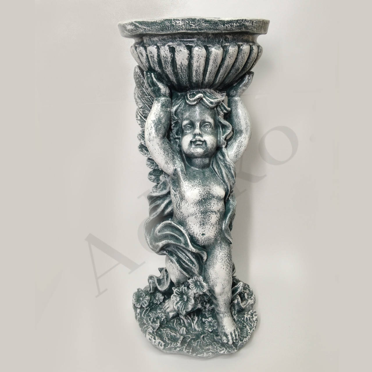 

Декоративное кашпо Ангел с чашей 51 см