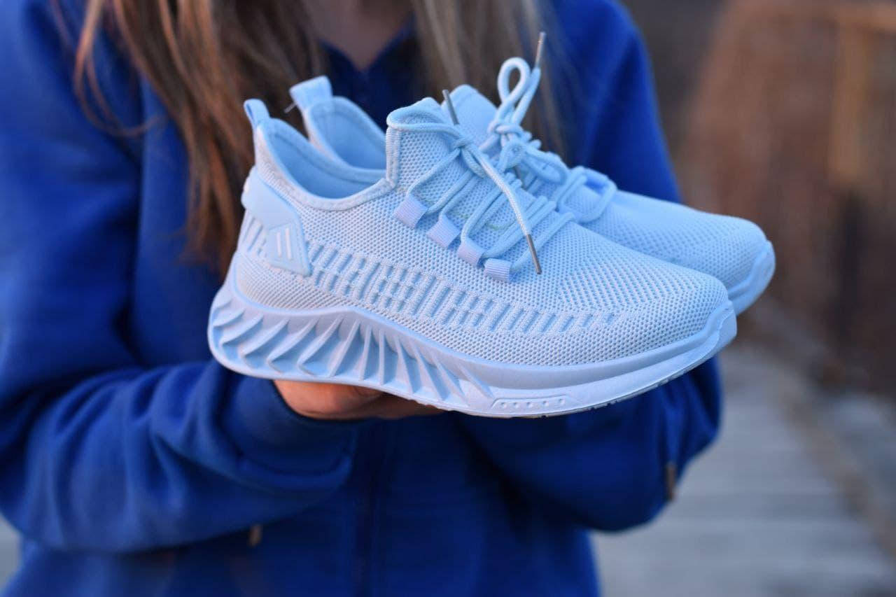 

Удобные женские кроссовки текстиль Крутая моделька., Голубой