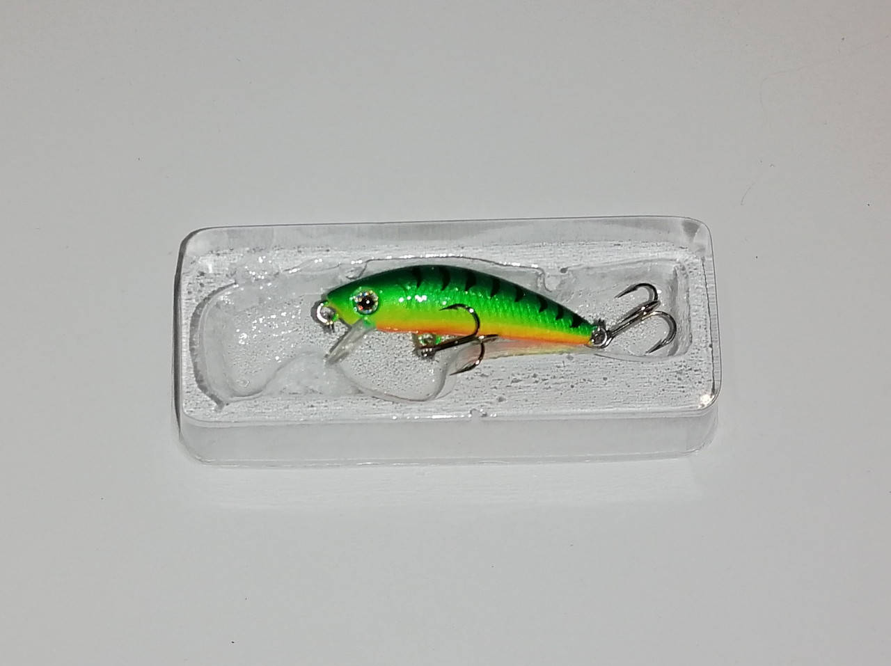 

Воблер Strike Pro Mustang Minnow 35S 327, Разные цвета