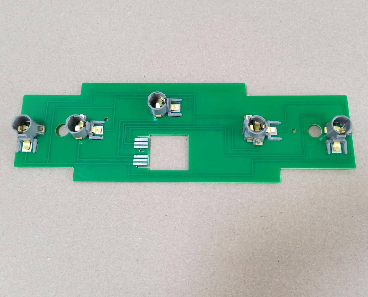 

Плата заднего фонаря 1102 ТАВРИЯ в сборе, левый