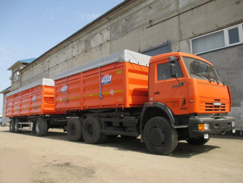 

Тент на "Камаз" зерновоз Накидка из ПВХ ткани - Германія 650 г/м2.