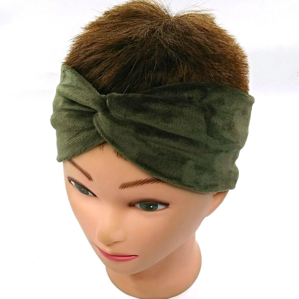 

Велюровая повязка-чалма на голову Хаки