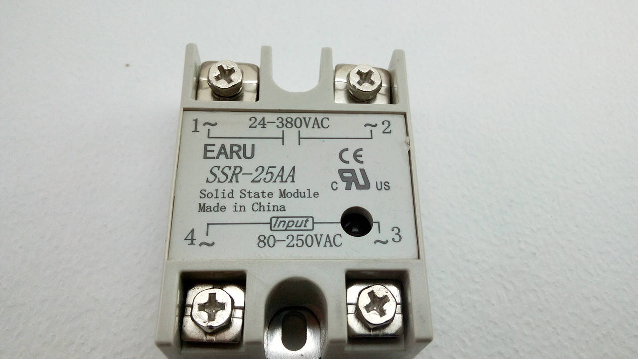 

Реле твердотельное EAUR SSR 25A 80-250VAC 24-380В AC