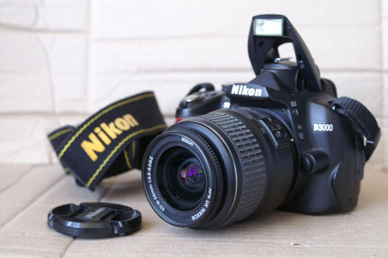 

Зеркальный фотоаппарат Nikon D3000 Kit - (Nikkor 18-55 VR) - Идеал !