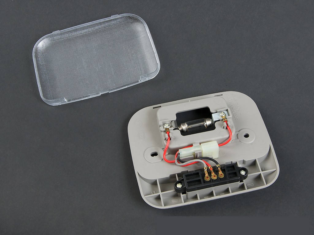 

Плафон освещения салона Daewoo Lanos, Сенс ЗАЗ Украина