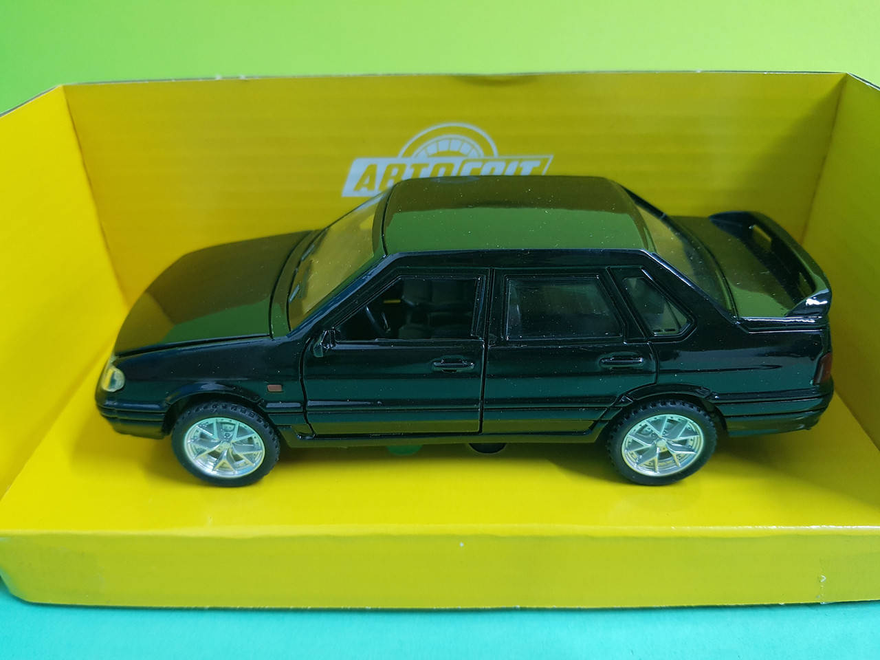 

Игрушка ВАЗ 2115 Лада Самара Автосвит Черный