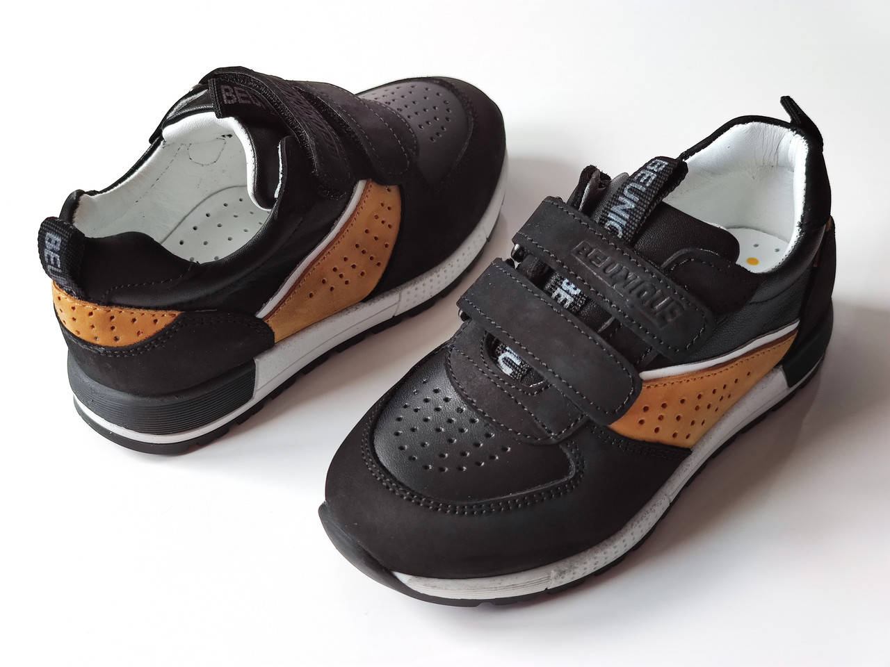 

Кроссовки ортопедические кожаные Tutubi, черный, 26 (17 см)