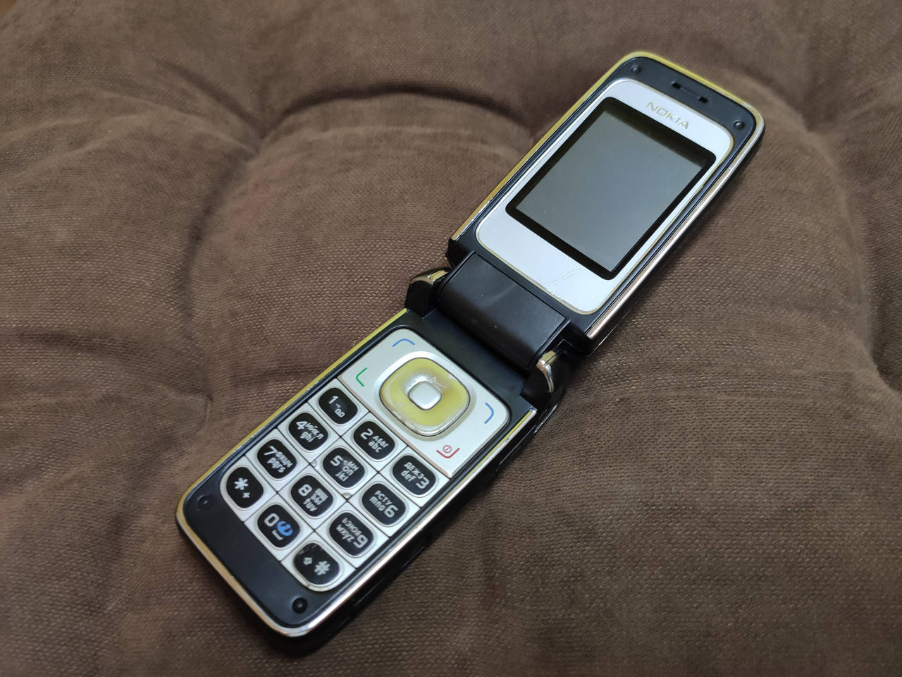

Мобильный телефон nokia rm-178 nokia 6125 б.у