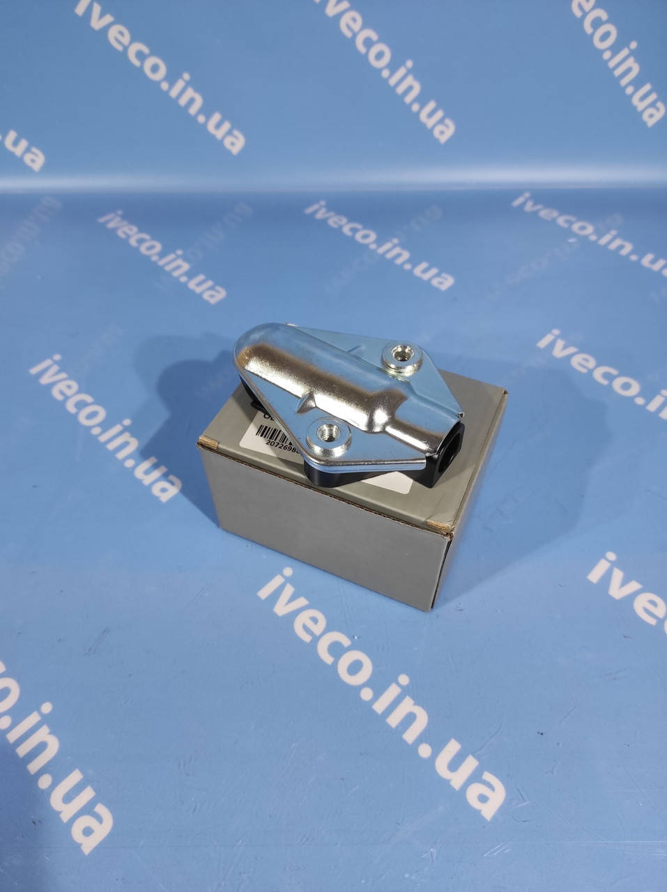 

Кронштейн датчика ABS Volvo Renault 20726986 7420726986 10-03-00-0745