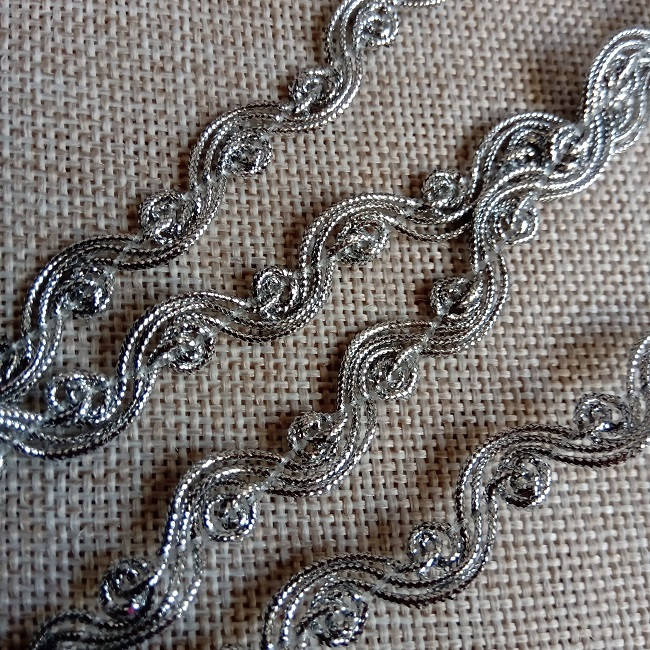 

Тесьма парча, 10 мм., серебро.