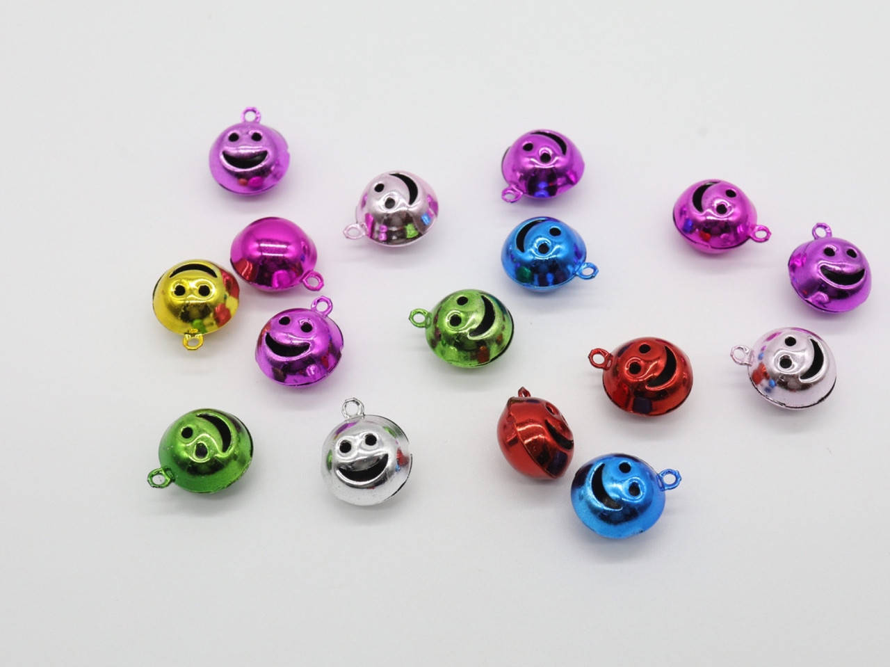 

Погремушка-смайлик. Цвет микс. 15мм, Разные цвета