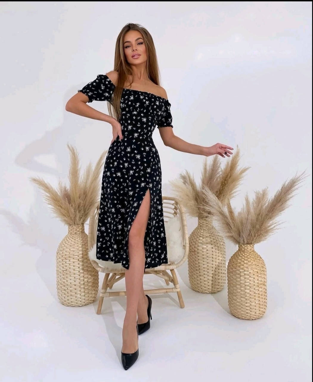 

Платье летнее в цветочек с разрезом новинка 2022