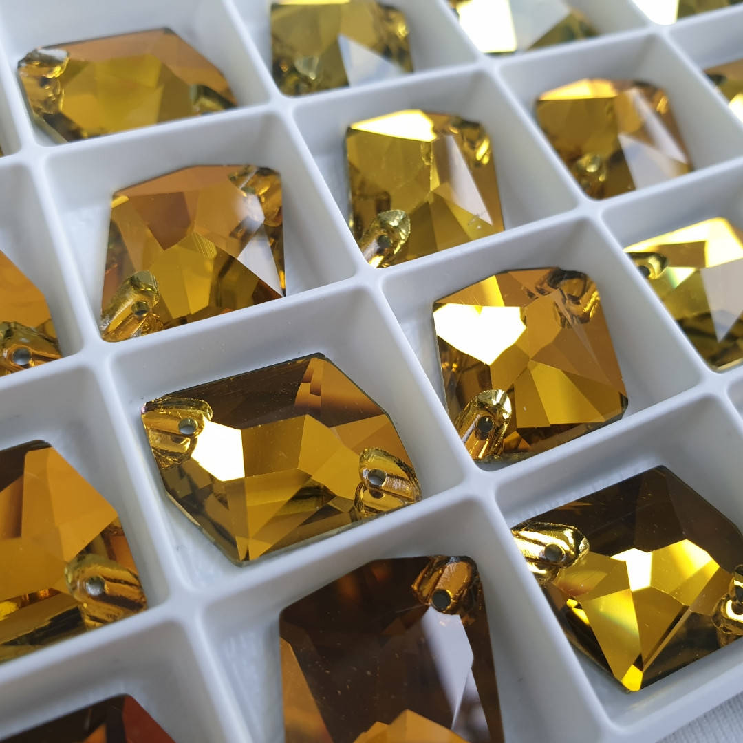 

Стразы Lux Космик 16*20мм. Topaz