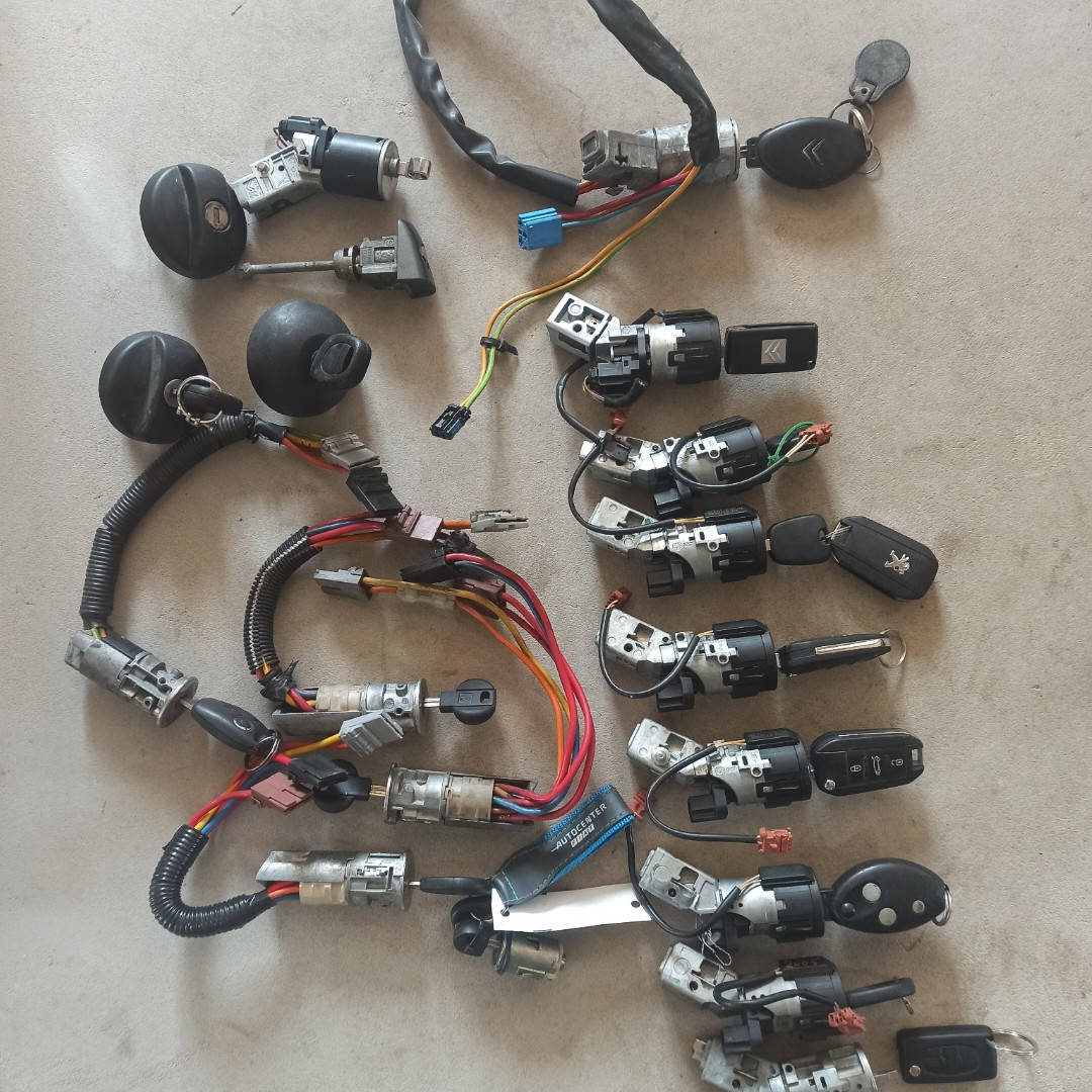 

Замок запалювання зажигания Peugeot 408, 508, 807, 3008, 5008, RCZ, Fiat Scudo, Ulysse, Скудо, джампі, експерт
