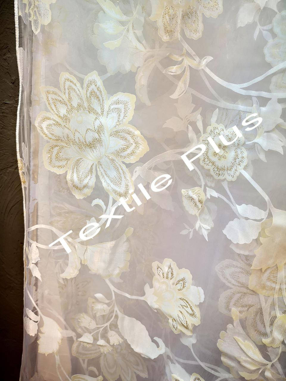 

Тюль с белыми цветами