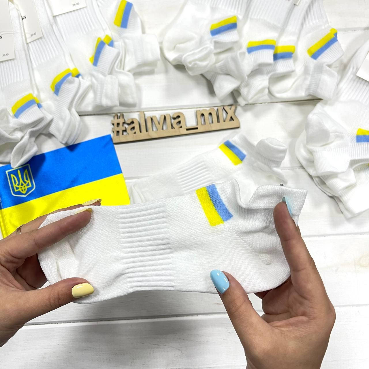 

Патриотические белые носки короткие в сеточку размер 36-40, Белый