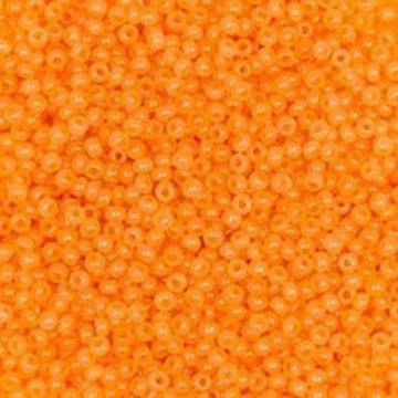 

Чешский Бисер Preciosa № 10/0 02182 (алебастровый оранжевый) / 5 г