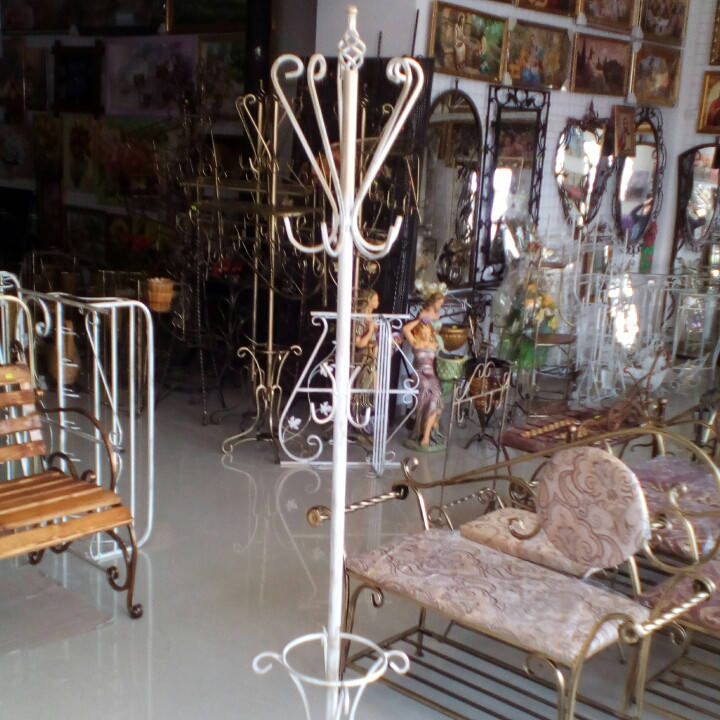 

Вешалка напольная кованая белая прованс, Белый