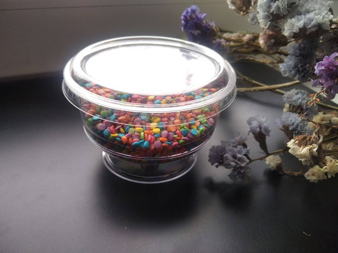 

Креманка на ножке 220 мл с плоской крышкой