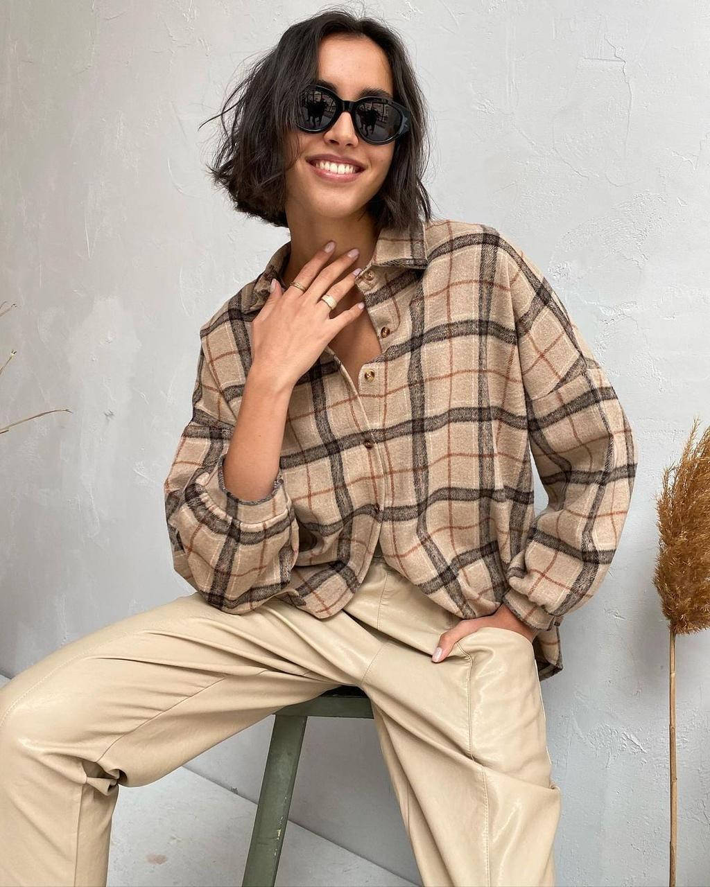 

Рубашка женская фланелевая удлиненная оверсайз в расцветках 10-1