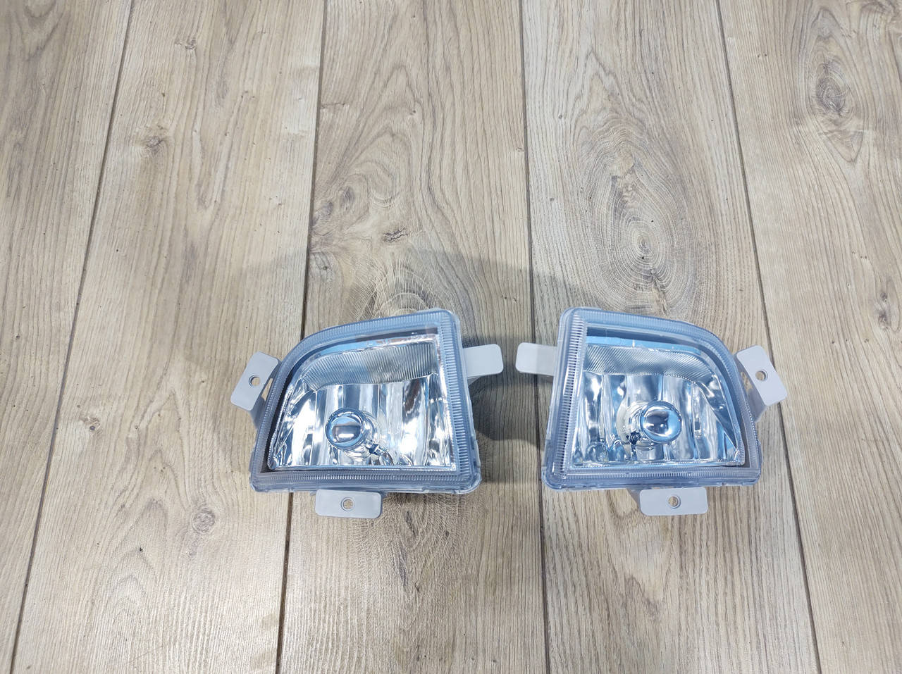 

Комплект противотуманных фонарей (левый + правый) CHEVROLET AVEO 2004-2006 шевроле авео