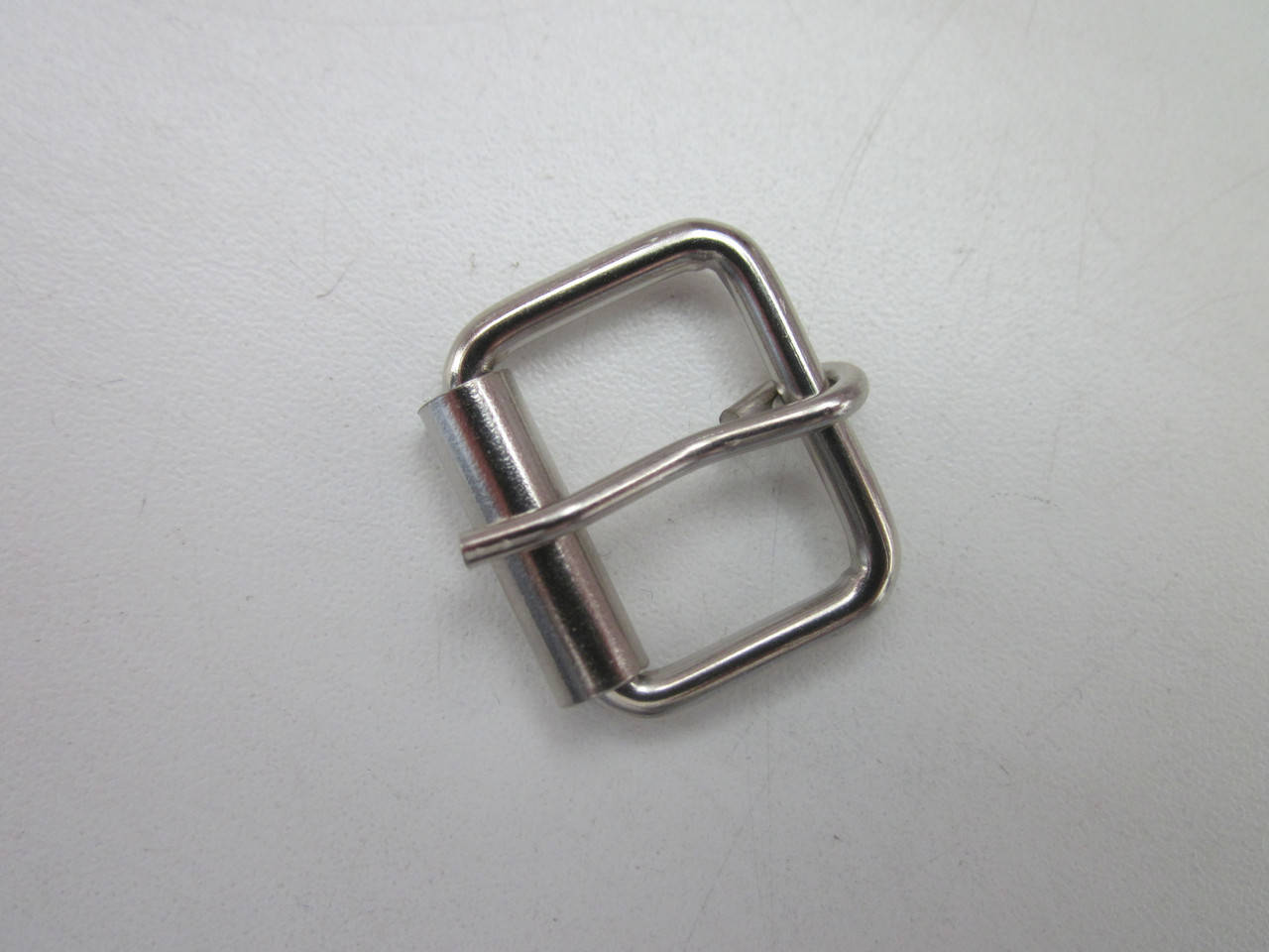 

Пряжка 3 х 20 х 15 мм никель