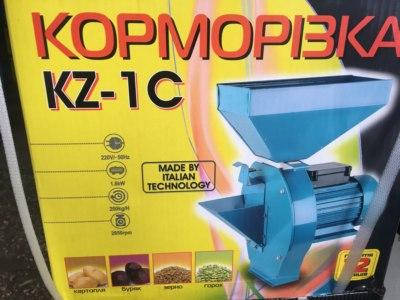 

Зернодробилка кормоизмельчитель Euroaqua KZ-1C зерно+кукуруза+корнеплоды