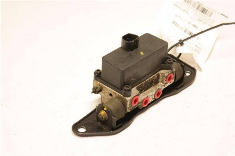 

Клапан гидроподвески Toyota Land Cruiser 100 1998 (б/у)