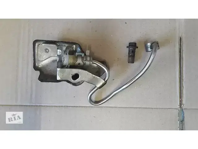 

223217707r крепление датчик давления егр Egr рено лагуна Renault Laguna