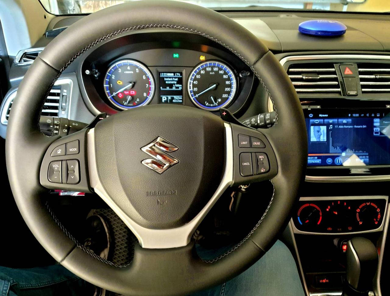 

Чехол-оплетка из натуральной кожи на руль Сузуки Витара , Сузуки SX4 2014 -