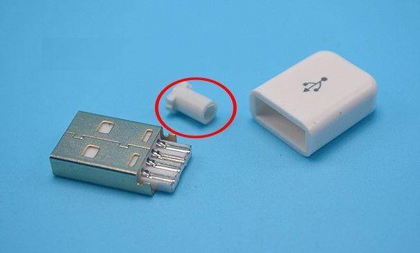 

3025 Штекер USB разборный белый