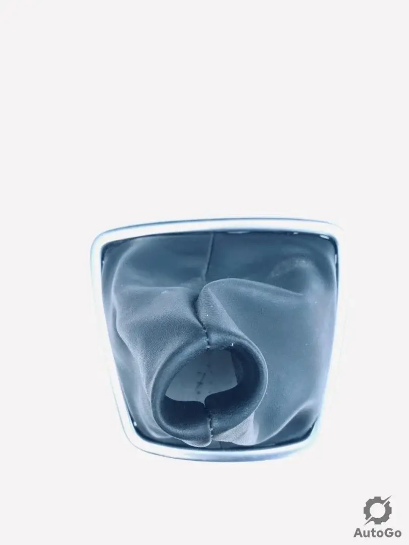 

Кожух Чехол ручки КПП Renault Laguna III 749600003R