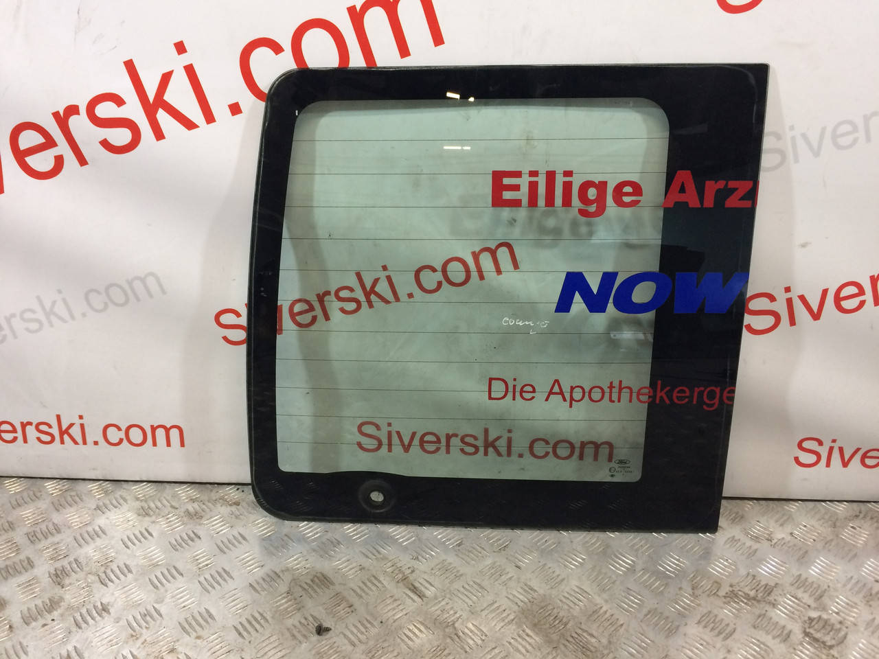 

Cтекло заднее левое в распашонку Ford Connect