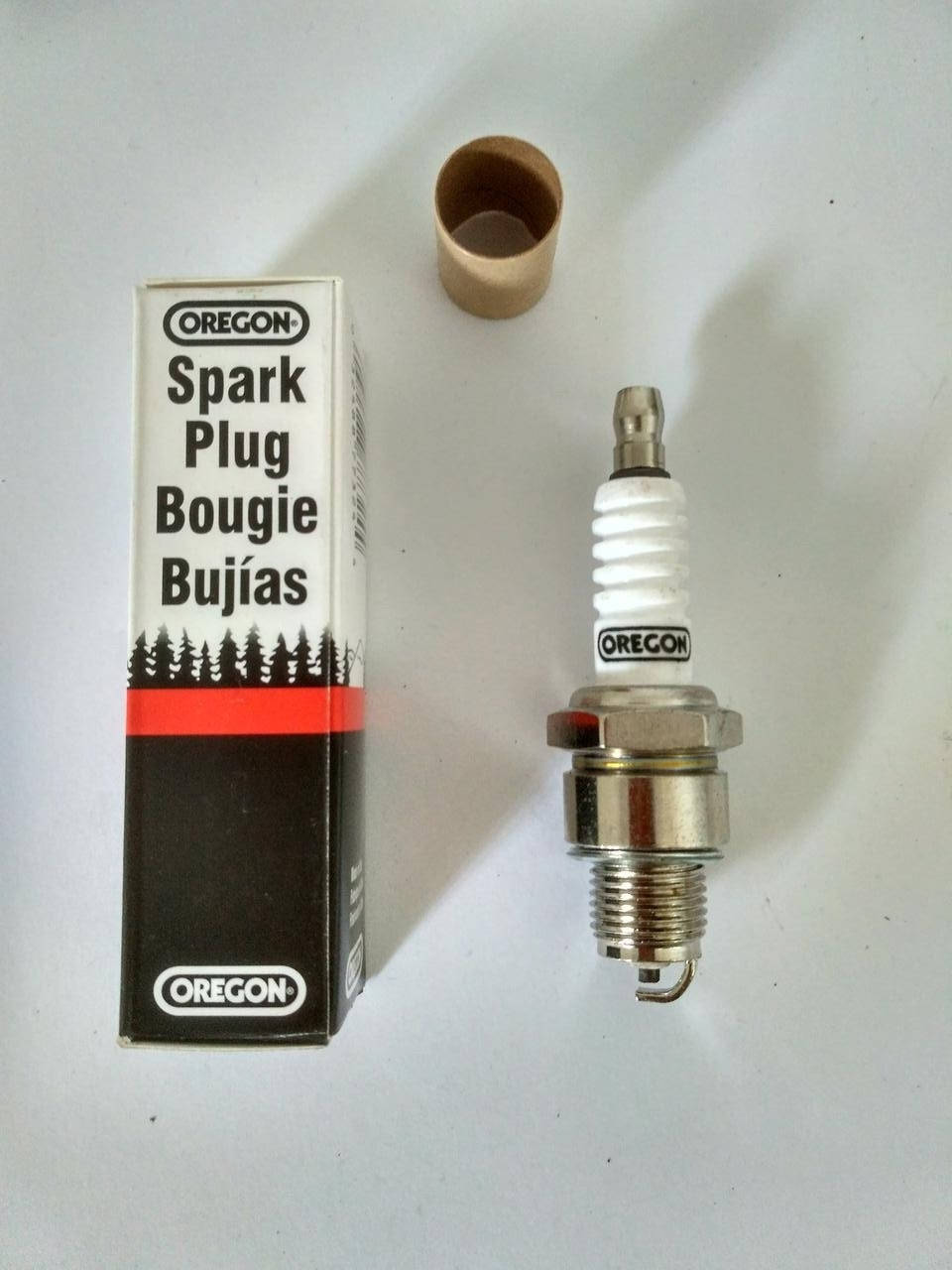 

Свеча зажигания 2т OREGON SPARK PLUG E6TC М14*1.25 12.7мм (для 2т скутеров 50-125куб)