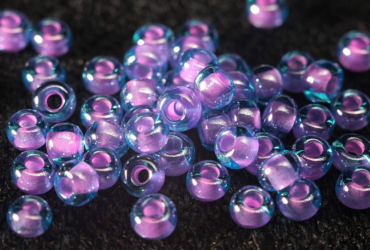 

Чешский бисер 61016