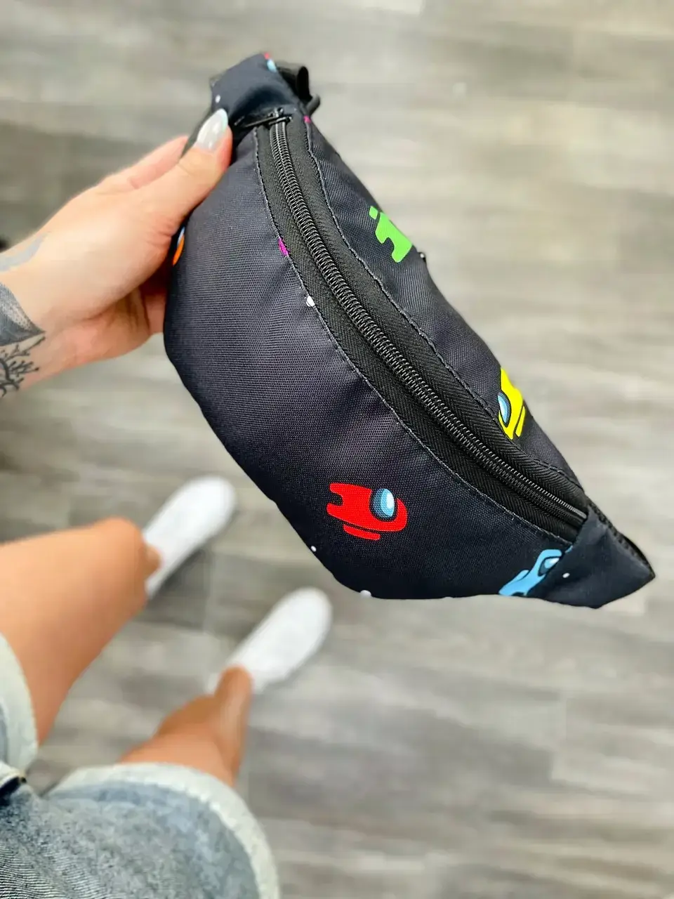 

Бананка Among Us Детская | Мужская | Женская яркая цветная v 3, Разные цвета