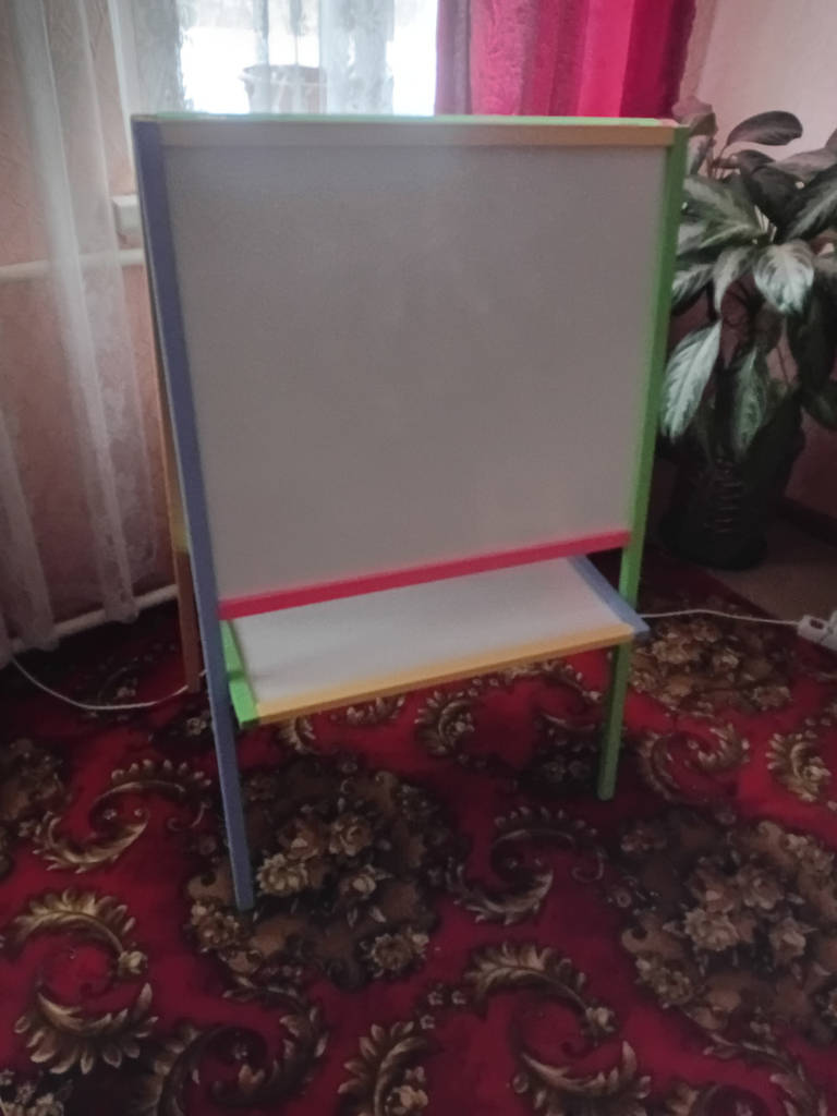 Двосторонній великий мольберт дитячий магнітний різнокольоровий, дошка для малювання, для крейди, маркера і магнітів 3в1,MPКв. - фото покупців 2