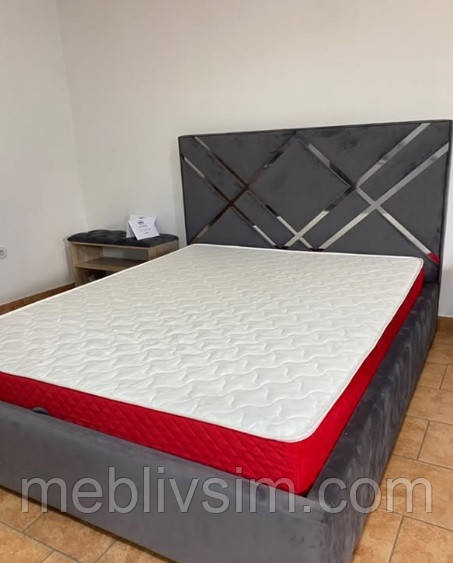 Ліжко Сопрано, фото 1