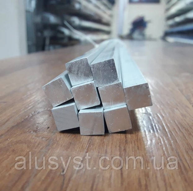 Пруток квадратний / Смуга в роздріб від 50см / оптом від 3 метри