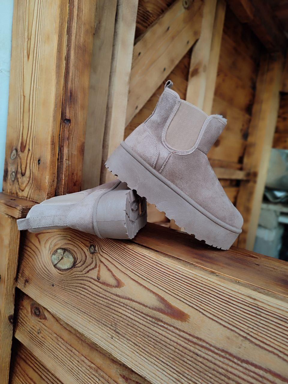 Уги ЧЕЛСІ черевички теплі БІЖОВІ BEIGE світлі ХАКИ на високій підошві екозамша жіночі зимові LQD