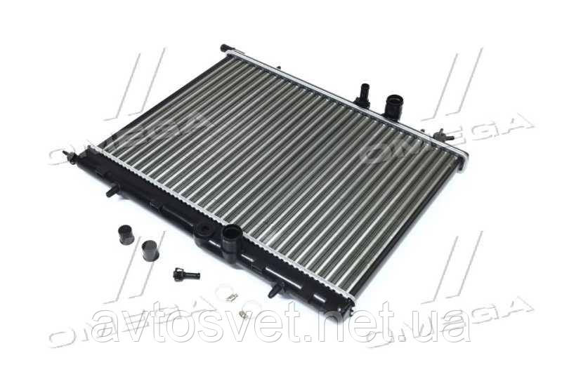 Радіатор охолодження CITROEN BERLINGO, С4/PEUGEOT PARTNER, 206 (пр-во Nissens) 63502