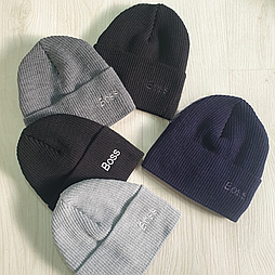 Дитяча шапка  з підворотом та логотипом
