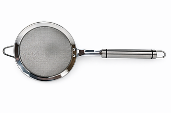 Сито для борошна, пудри, какао та чаю Ø12 см з нержавіючої сталі — кухонне сито з металевою ручкою, для домашнього і професійного