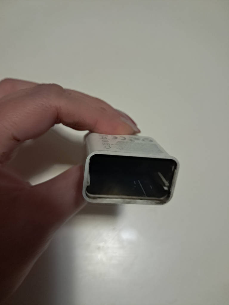 Світлодіодна лед стрічка лента 10 метрів RGB з Bluetooth самоклеюча LED від USB з блоком живлення - фото покупців 1