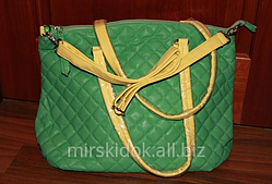 Модна стеганна жіноча сумка italdesing Німеччина зелена