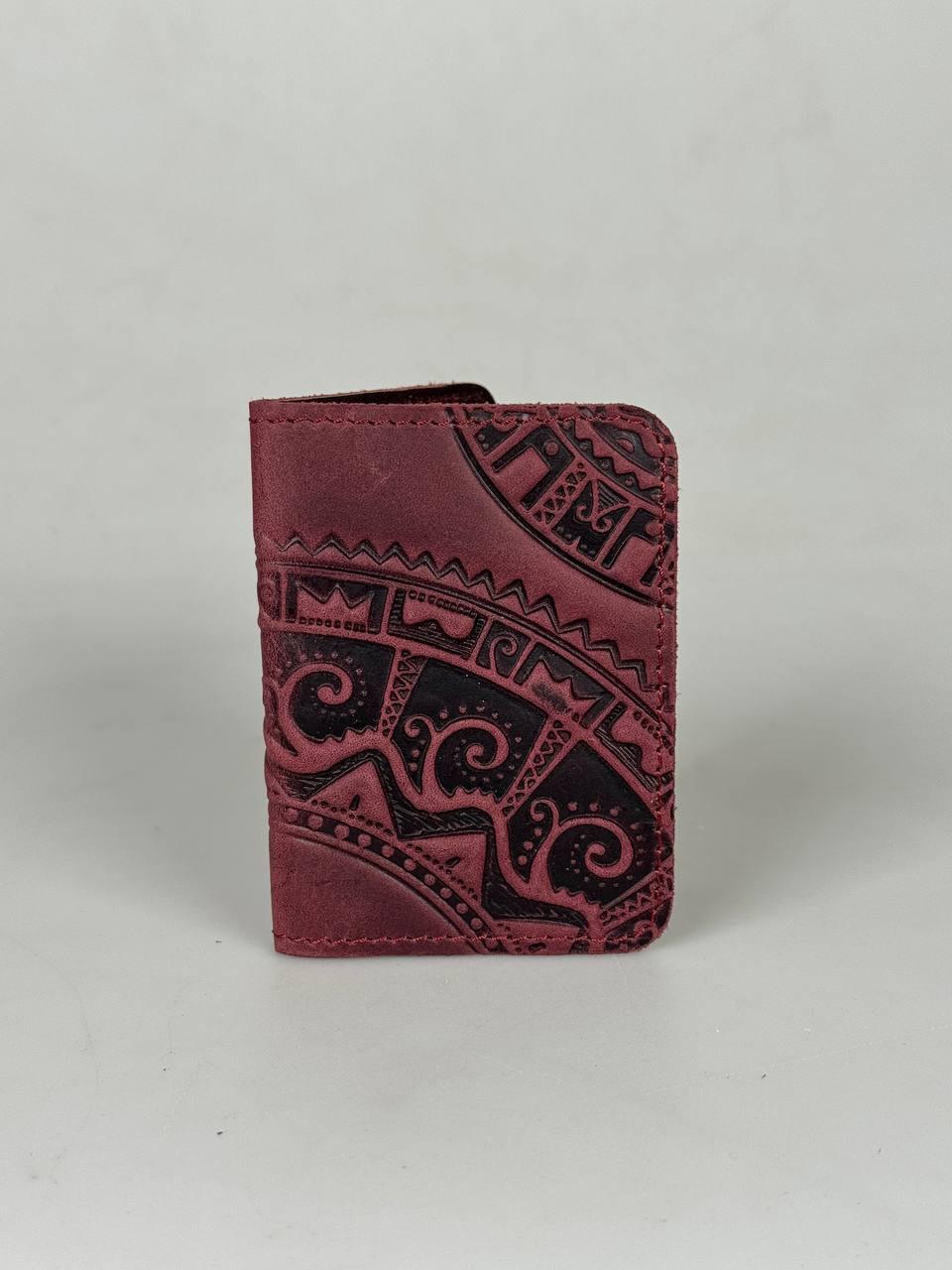 Шкіряна обкладинка для id паспорта/прав водія зі слотами для карт "Етно", натуральна шкіра, кольору марсала, 10х7 см, фото 1