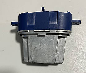 Опір вентилятора пічки LAGUNA 01-07 /VEL SATIS 02-09 /ALFA ROMEO 159 (939) 05-12 / BRERA (939) 05-12